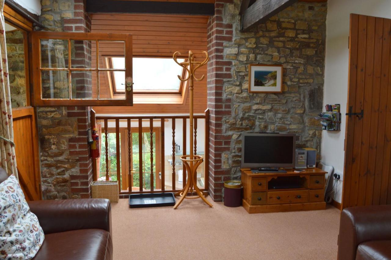 Shipload Cottage Хартленд Экстерьер фото