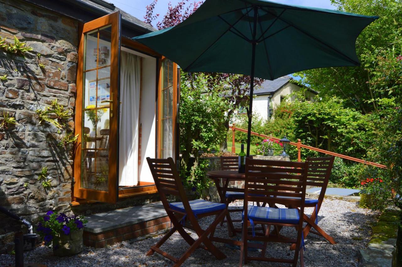 Shipload Cottage Хартленд Экстерьер фото